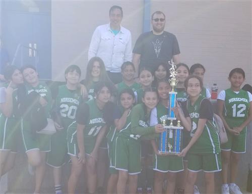 2022-23 Girls Basketball DII Champs - DV